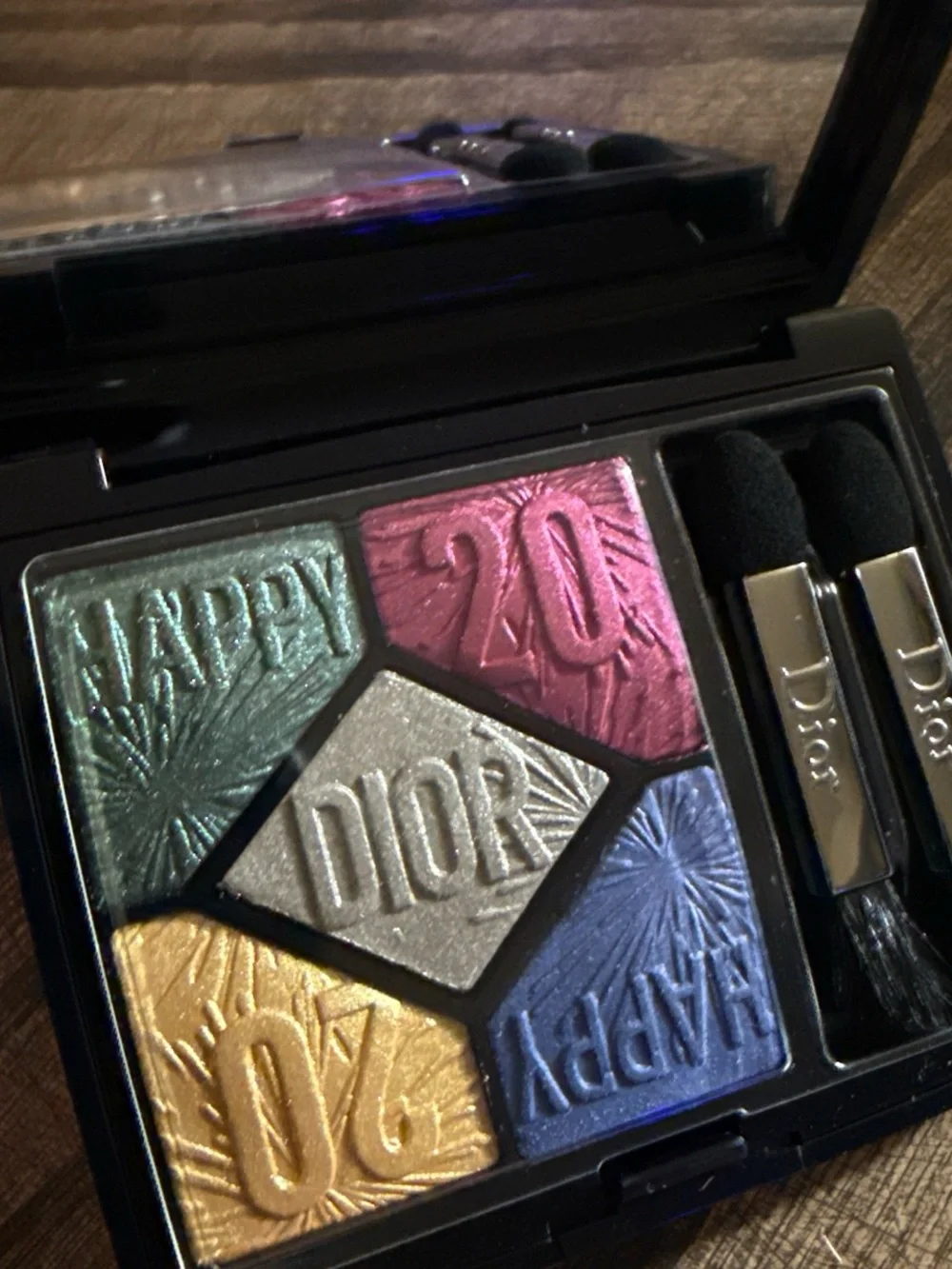 Christian Dior 2020 Metallic Eyeshadow Palette — Pink, Green, Gold, Silver, Blue